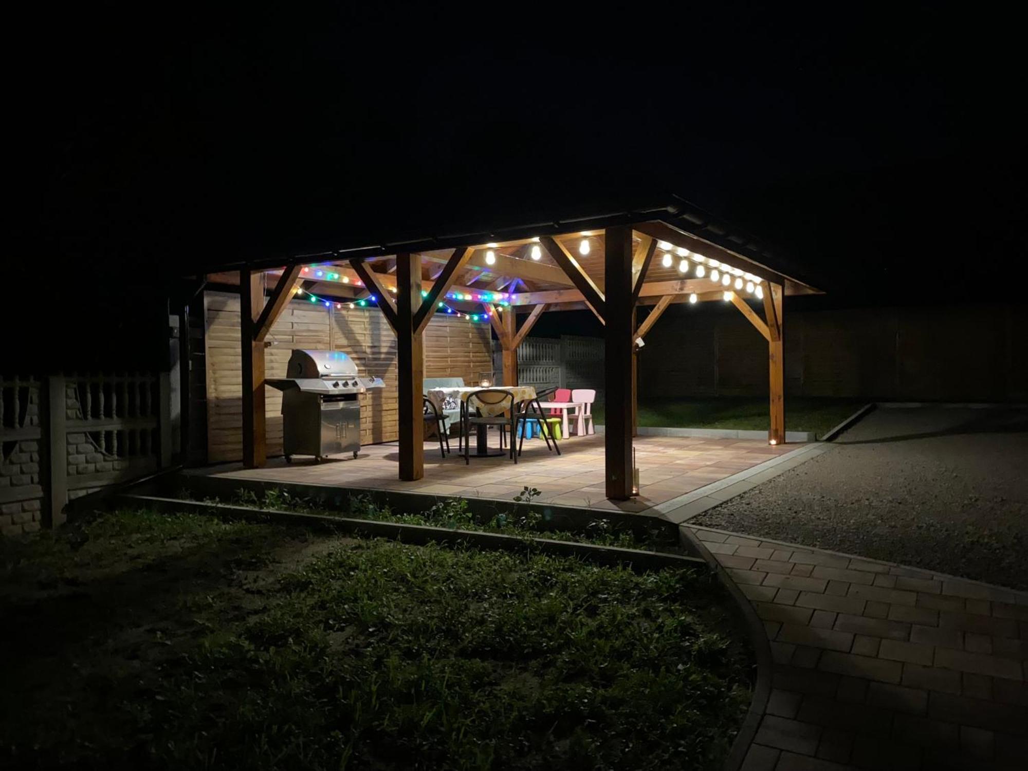 Dom Z Ogrodem I Grillem Villa Wola Zarczycka Exterior photo
